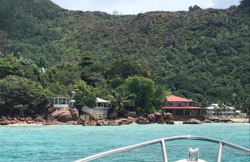 Anse Volbert Village Ski Chalet | Coin D'or