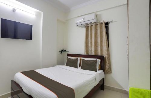 Hyderabad Hotel | Collection O SVS Grand Guest House