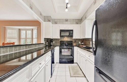 Georgetown Cottage | COLLEGE STREET COTTAGES - GEORGETOWN SQUARE AREA - HISTORIC DISTRICT