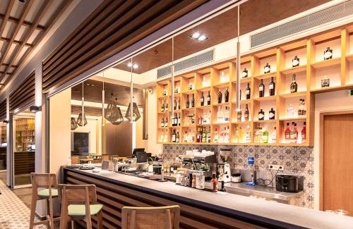 Vounaria Hotel | Colonides Beach Hotel