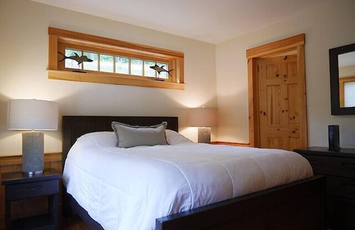 Weare Resort | Come stay at our four season resort!