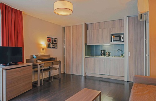 Saint-Roch - Badouillere - Chavanelle House | Comfort Aparthotel Saint-Etienne