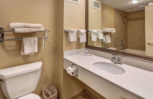 Guide Meridian Hotel | Comfort Inn Bellingham