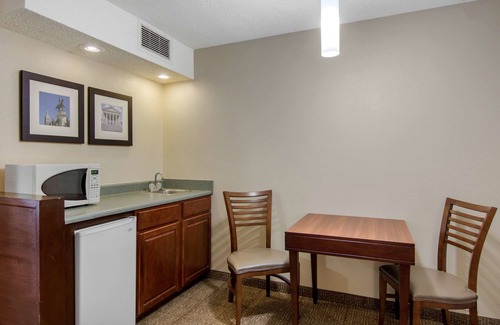 Bermuda Hotel | Comfort Inn Chester - Richmond South