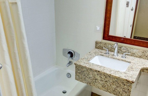 Churchhill Hotel | Comfort Inn Conference Center Pittsburgh Penn Hills