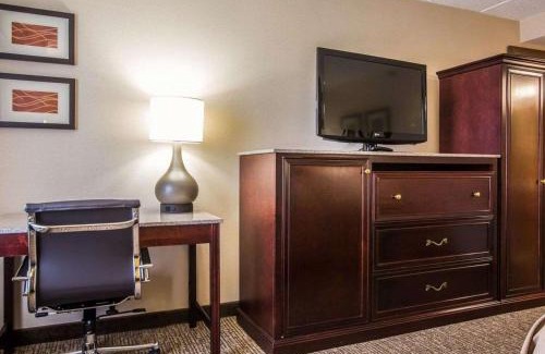 Manchester Hotel | Comfort Inn Manchester Airport