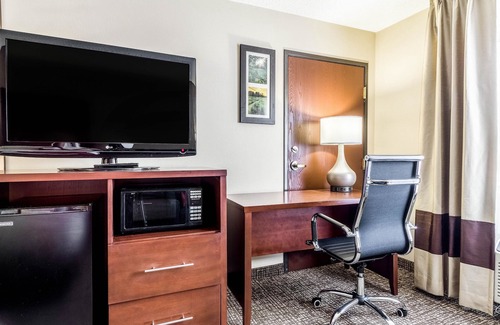 Norwalk Hotel | Comfort Inn Norwalk - Sandusky