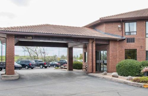 Fort Gary Hotel | Comfort Inn South