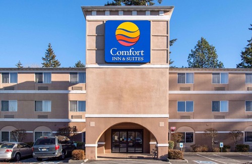 Canyon Park Hotel | Comfort Inn & Suites Bothell - Seattle North