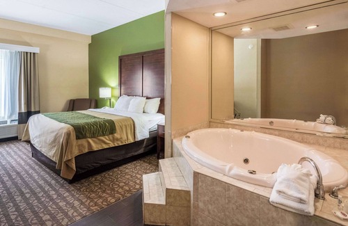 Panama City Hotel | Comfort Inn & Suites Panama City North
