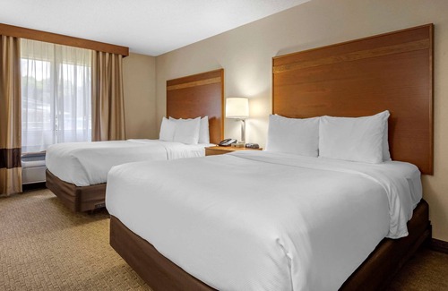Millersburg Hotel | Comfort Inn