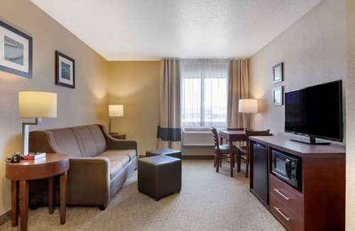 Sault Ste. Marie Hotel | Comfort Inn