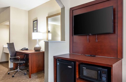 Alcoa Hotel | Comfort Suites Knoxville Airport