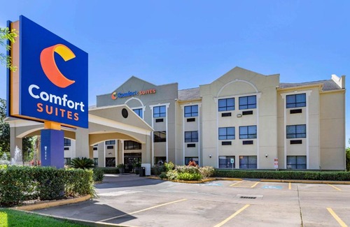 Woodlake - Briar Meadow Hotel | Comfort Suites - Near the Galleria