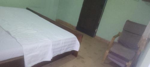 Freetown House | Comfort Zone Furnished Apartments
