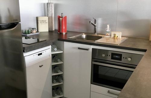 Pornic Apartment | Comfortable 42 m2 apartment for 4 people, walking distance to the beach .