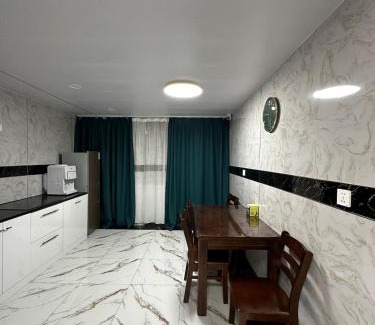 Sukhbaatar Apartment | Comfy apartment in Central UB