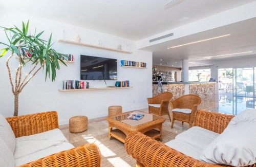 Punta Prima Apartment | Comitas Isla del Aire