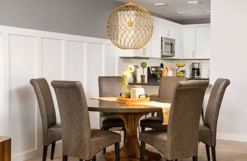 South Scottsdale Condo | ❤️COMPLETE REMODEL in Old Town Scottsdale! ❤️