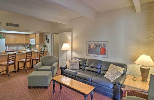 Inner Circle Condo | Condo w/ Pool Access - Walk to Salt River Fields!