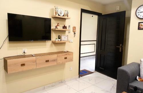 Islamabad Apartment | Congenial Cozy Apartments, Bahria Town, Rawalpindi