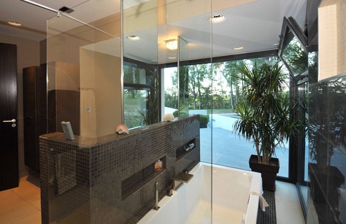 Pibrac Villa | Contemporary architect's house in the outskirts of Toulouse