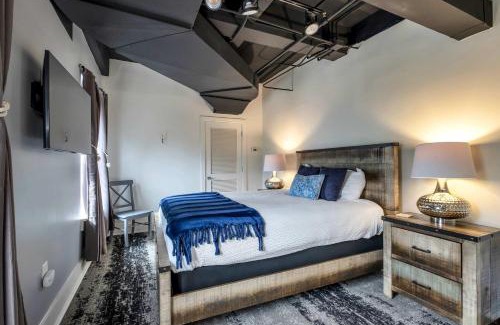 Downtown Nashville Apartment | Contemporary Suite 6BR by Maddox Hotel