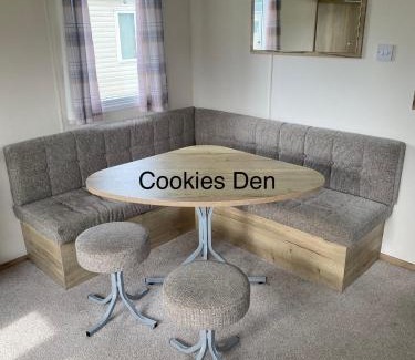 Weymouth Resort | Cookies Den