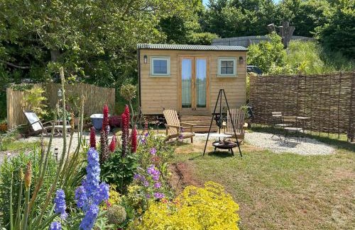 Combeinteignhead House | Coombe Valley Shepherd's Hut
