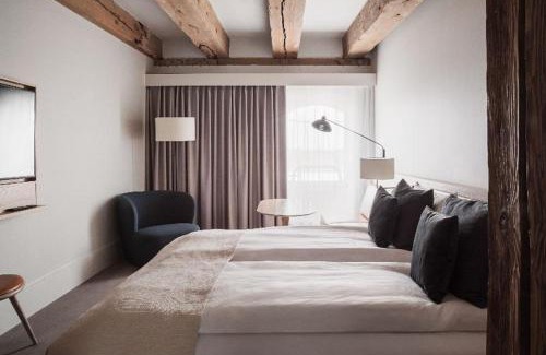 Nyhavn - Amalienborg Hotel | Copenhagen Admiral Hotel