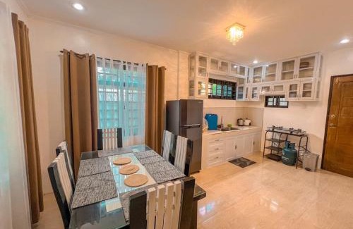 Cordon House | Cordon, Isabela Staycation House
