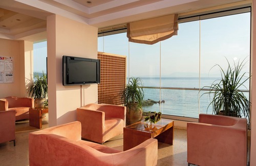 Benitses Hotel | Corfu Maris Hotel
