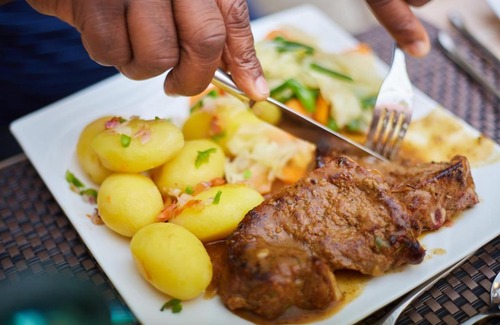 Abuja Hotel | Corinthia Villa Hotel