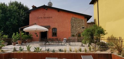Sommacampagna Bed & Breakfast | Corte Belvedere