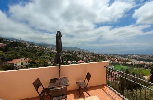 Santo Antonio House | Costa Residence Funchal View