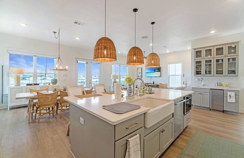Ono Island House | Costie’s Place | Brand-New Luxury Waterfront Home in Perdido Key