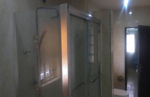 Surulere Apartment | Cosy and large apartment in Lagos Nigeria