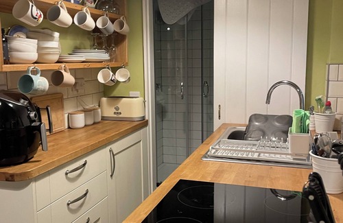 Gellilydan Cottage | Cosy Grade 2 listed cottage in Snowdonia