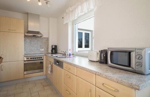 Goppertsweiler Apartment | Cosy Holiday Apartment “Romanshorn” on Farm near Lake Constance