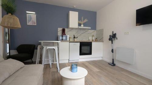 Centre Ville Apartment | Cosy Lila - T1 - Centre ville