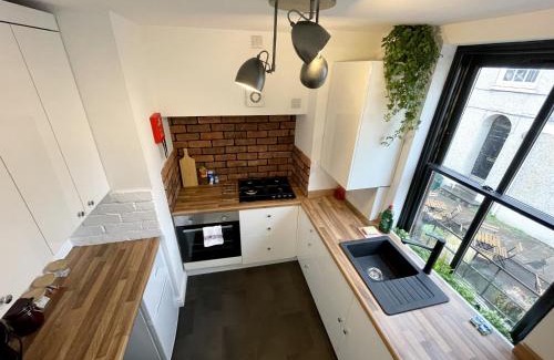 Clifton Apartment | Cosy Oasis in the Heart of Clifton Village