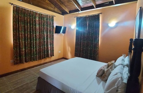Vieille Case Cottage | Cottage#4 The Mangosteen Cottage.nn