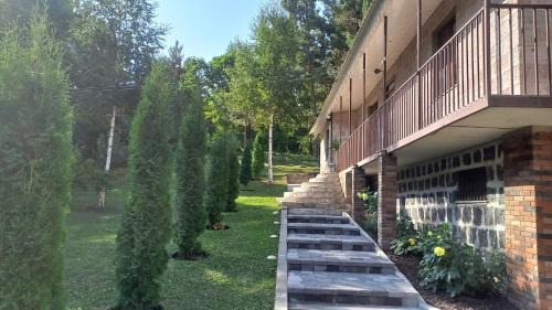 Tsaghkadzor House | Cottage Green Garden