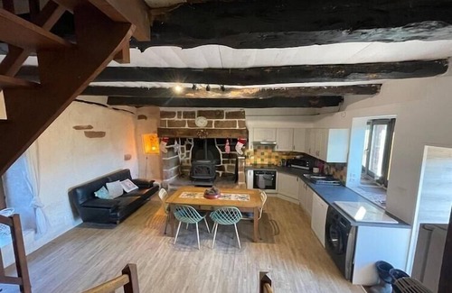 Louignac House | Cottage in Corrèze with Garden Views