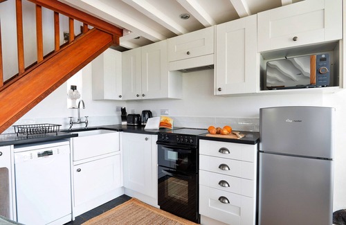 Rhyd-y-clafdy House | Cottage in Llangybi near Criccieth Beach