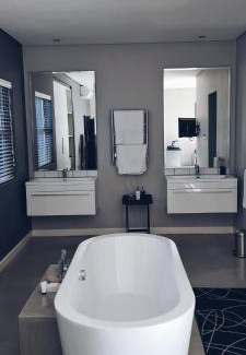 Greater Johannesburg Metropolitan Area Apartment | Cottage in Sandton