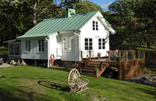 Ljungskile Cabin | Cottage - Majviken