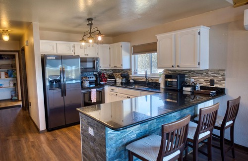 Show Low Ski Chalet | Country Cabin 1 Acre Hot Tub Fire Pit Scenic Views
