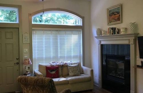 Alachua House | Country Cottage Alachua Gainesville High Springs Ginny Springs Go Gators!