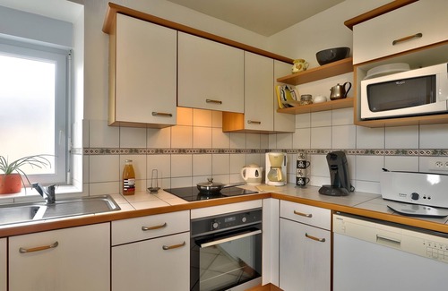 Mahalon House | Country House "Au Calme" with Private Terrace, Private Garden and Wi-Fi